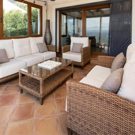 Centauro Villa