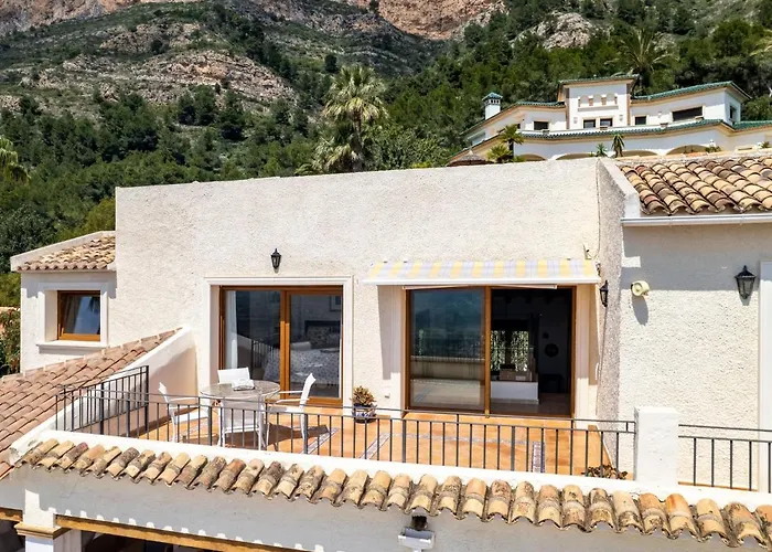 Villa Centauro By Interhome